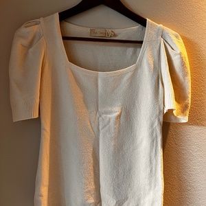 Pure Essenela, Medium,